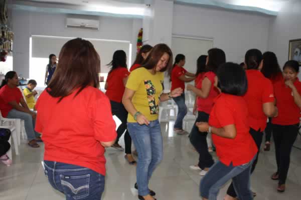 kkmk_christmas_party_dec._18_6